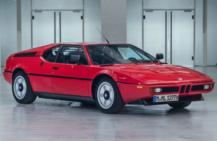 bmw-m1-4-720x468-1 Red BMW M1