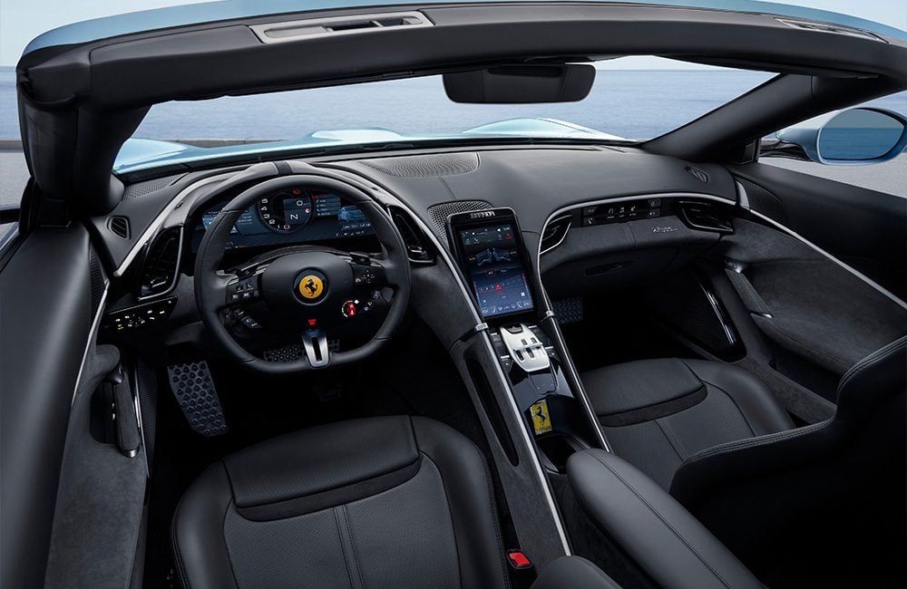 ferrari-roma-5